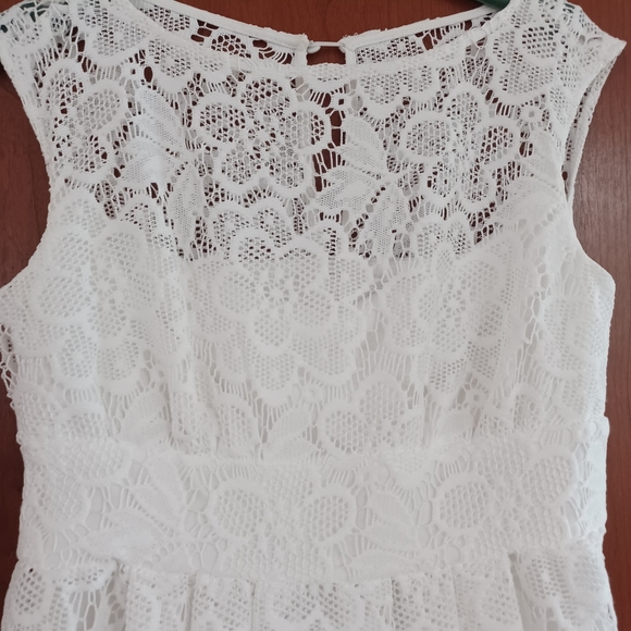 Sandra Darren women White Dress size 6 for all occasions - Picture 8 of 9